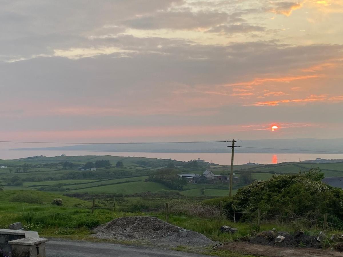 Dessie'S Place Lahinch Exterior foto